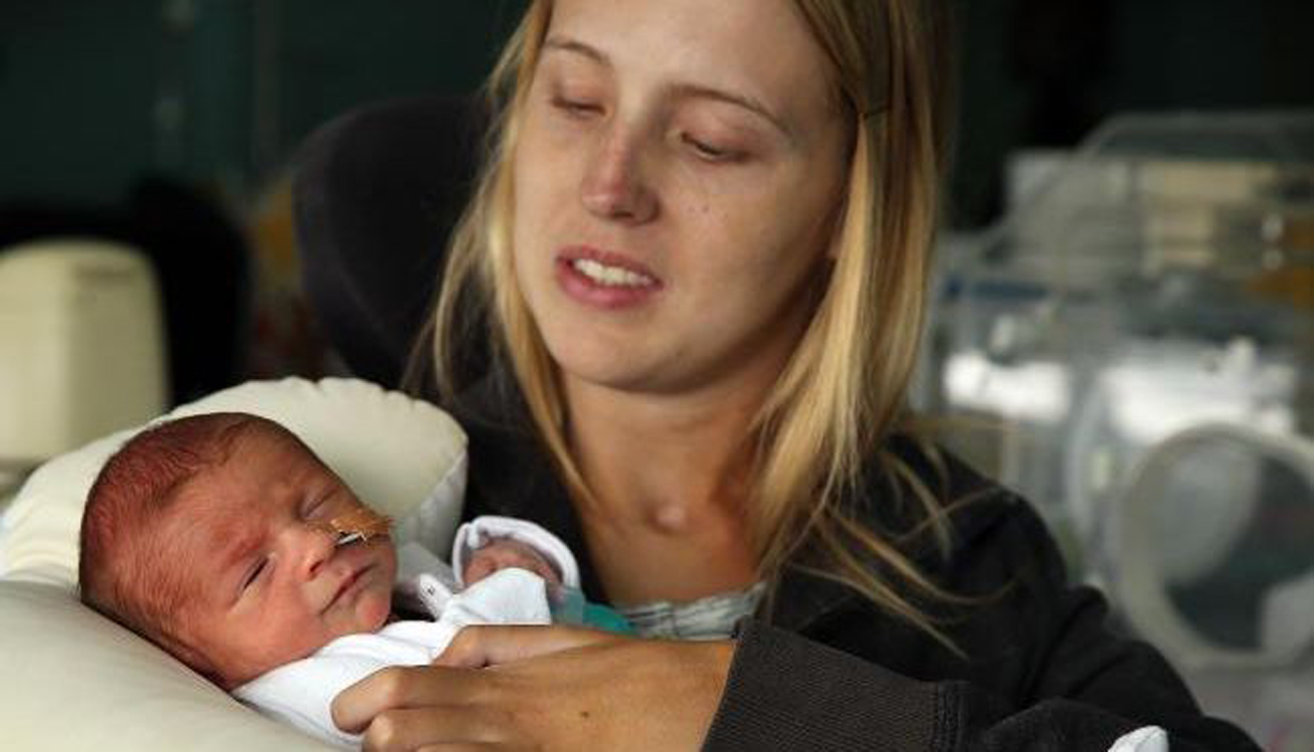 quadriplegic mom with her infant