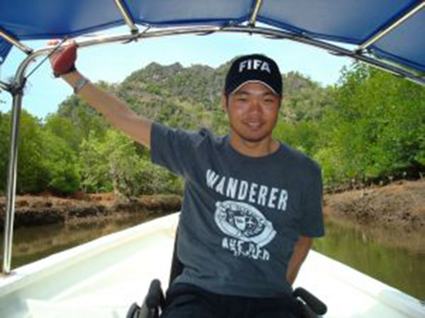 Tetraplegic man on a boat