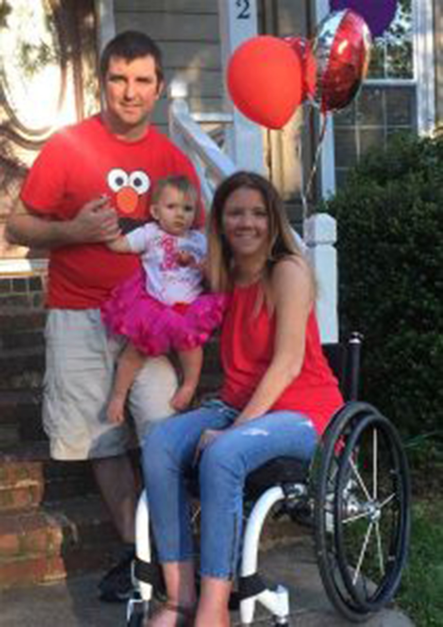 quadriplegic mom with husband and daughter
