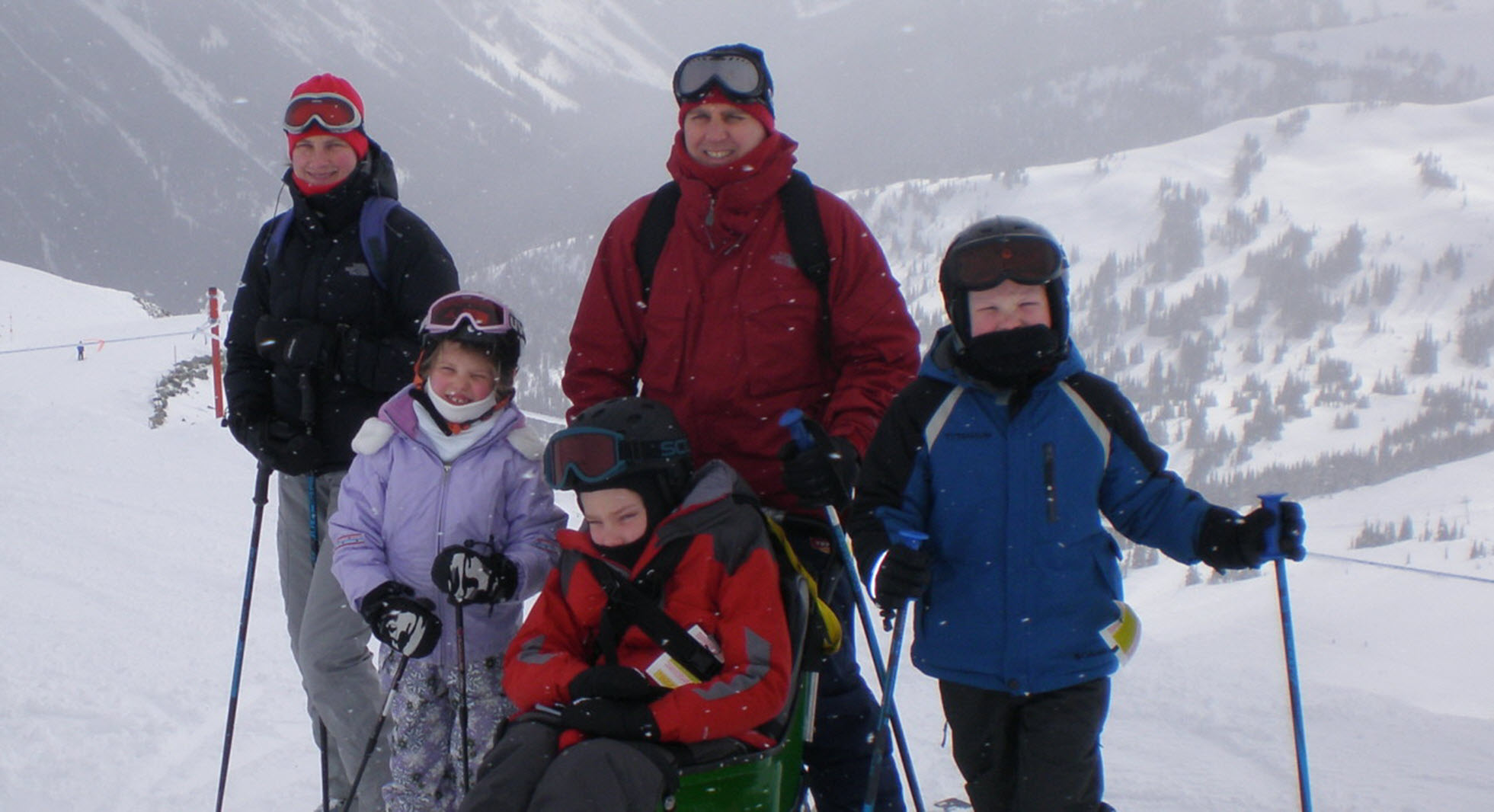 Family tries adaptive skiing